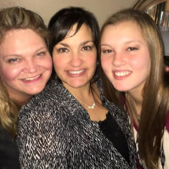 Meet your Posher, Katherine - Picture 1 of 1